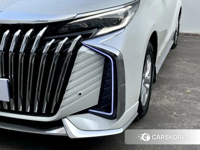 Toyota Grevia id 4265987 из Китая 17