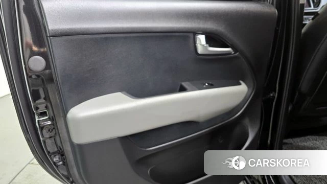 Kia The New Kia Ray EV id 4292373 из Кореи 17