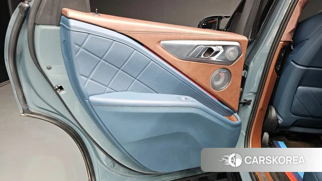 BMW XM (G09) id 4222979 из Кореи 17