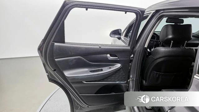 Hyundai Santa Fe TM id 4295166 из Кореи 17