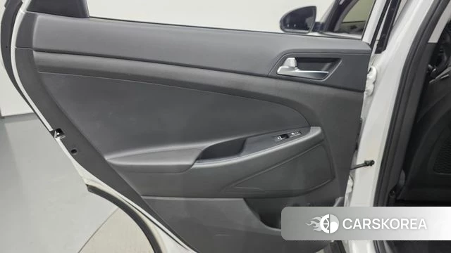 Hyundai All New Tucson id 4362559 из Кореи 17