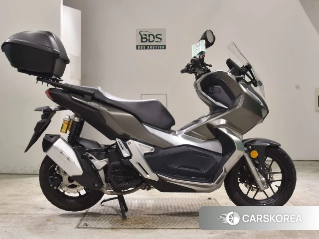 Проданный Honda ADV150 2019 из Японии, фото 2