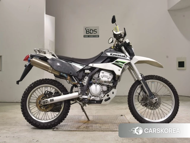 Проданный Kawasaki KLX250 2011 из Японии, фото 2