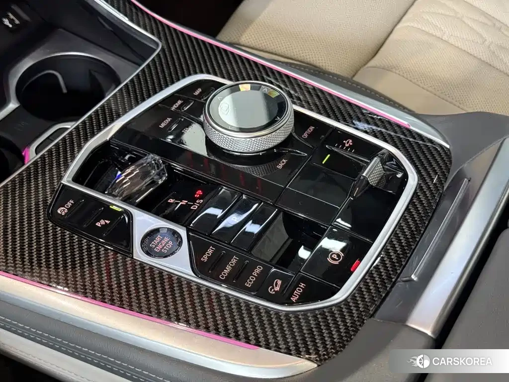 BMW X7 id 4600499 из Китая 17