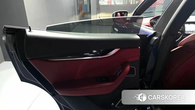 Maserati Levante id 4225700 из Кореи 17