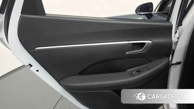 Hyundai Sonata D Edge Hybrid (DN8) id 4916902 из Кореи 17
