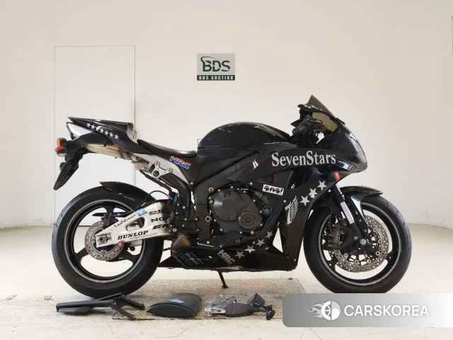 Honda CBR600RR id 4184675 из Японии 17