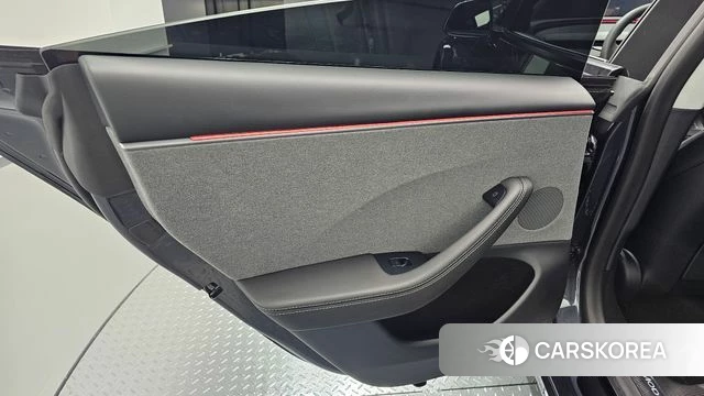 Tesla Model 3 id 4834034 из Кореи 17