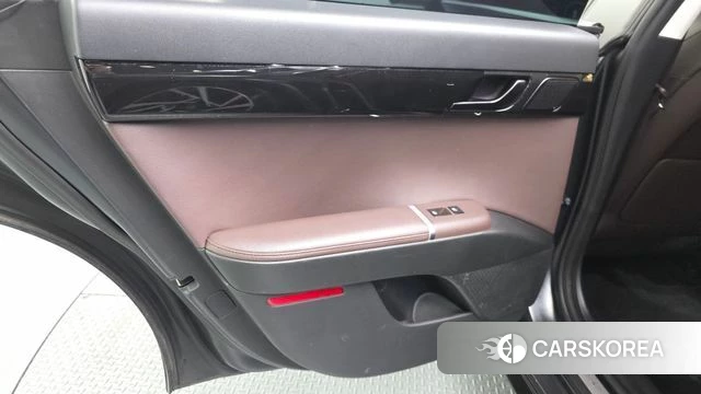 Hyundai Grandeur Hybrid (GN7) id 4560808 из Кореи 17