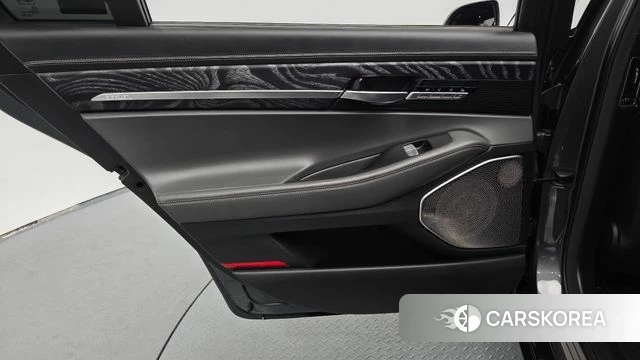 Genesis G90 id 4490239 из Кореи 17