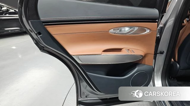 Genesis GV70 id 4578861 из Кореи 17
