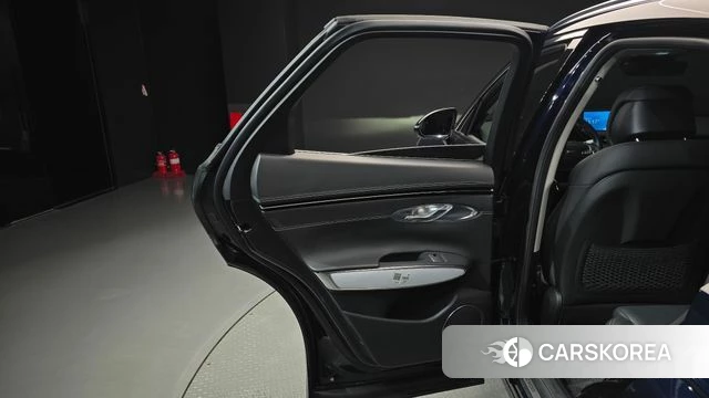 Genesis GV70 id 4591911 из Кореи 17