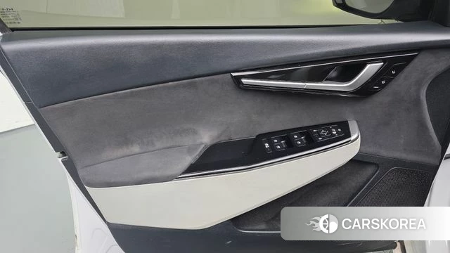 Kia EV6 id 4230902 из Кореи 17