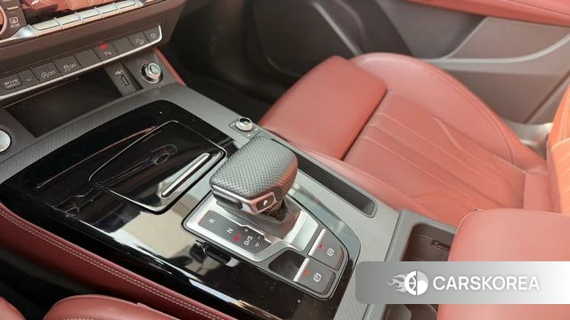 Audi Q5L id 4300777 из Китая 17