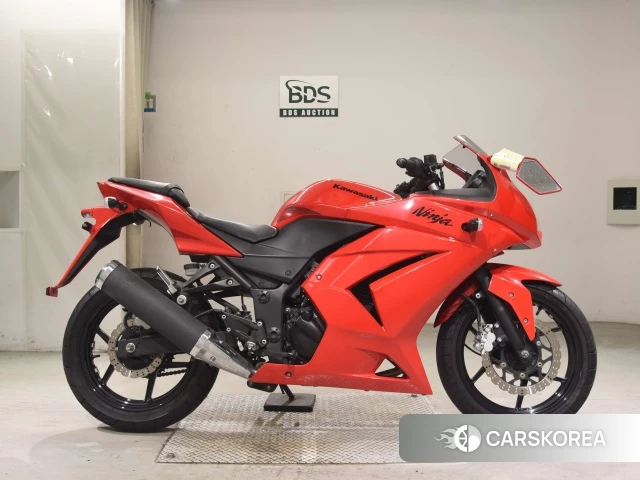 Проданный Kawasaki NINJA 250R 2012 из Японии