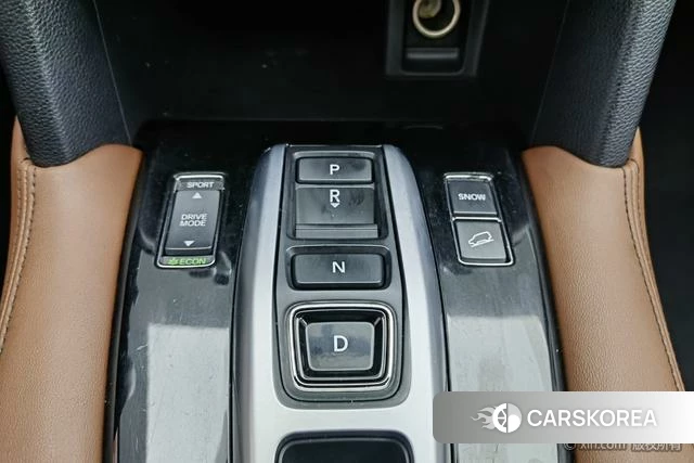 Honda UR-V id 4276108 из Китая 17