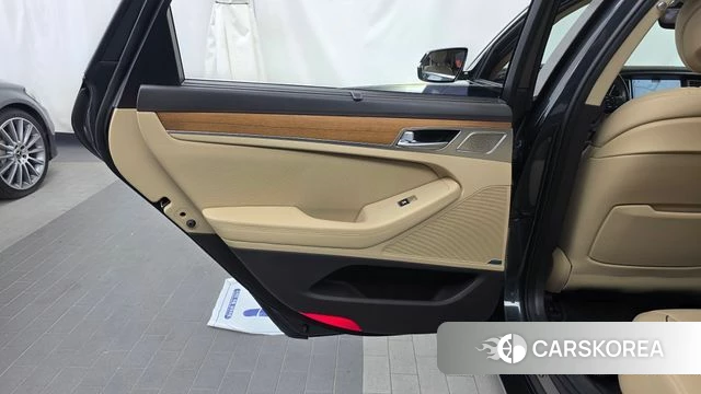 Genesis G80 id 4672576 из Кореи 17