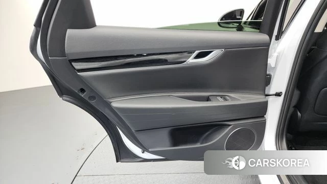 Genesis G80 (RG3) id 4349800 из Кореи 17
