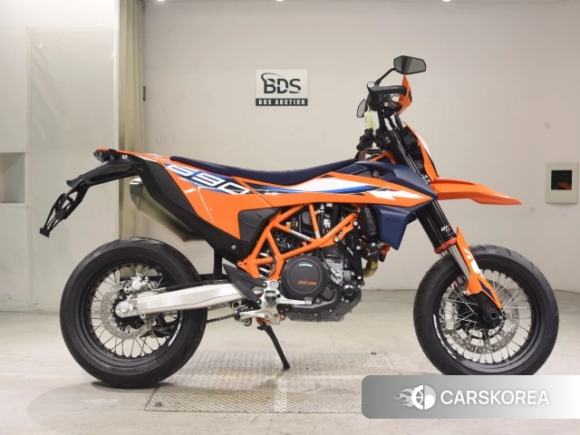 Проданный KTM 690 SMC R 2023 из Японии