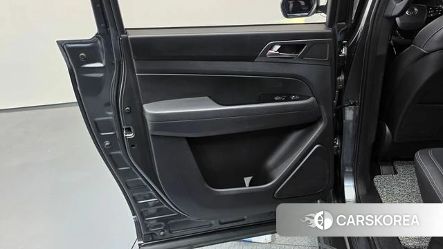 Ssangyong The New Rexton Sports Cannes id 4670040 из Кореи 17