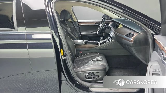 Genesis G90 id 4776047 из Кореи 17