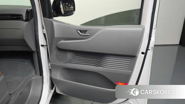 Hyundai Staria id 4456502 из Кореи 17