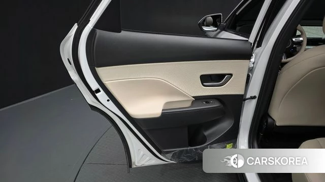 Hyundai Kona (SX2) id 4488349 из Кореи 17