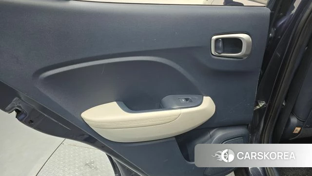 Hyundai Venue id 4662603 из Кореи 17