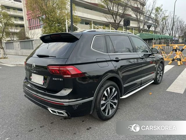 Volkswagen Tiguan L id 4275796 из Китая 17