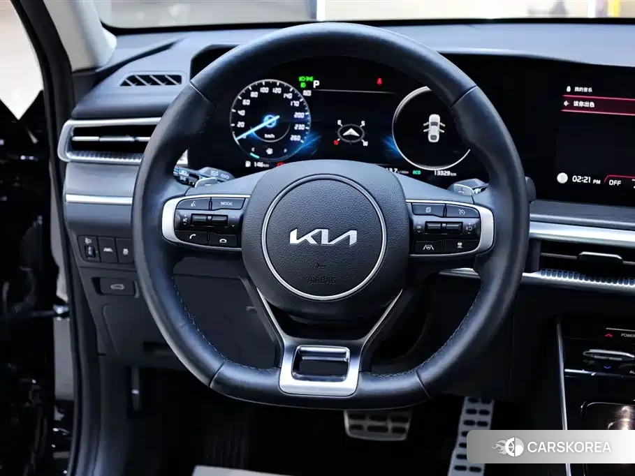 Kia K5 id 4514140 из Китая 17