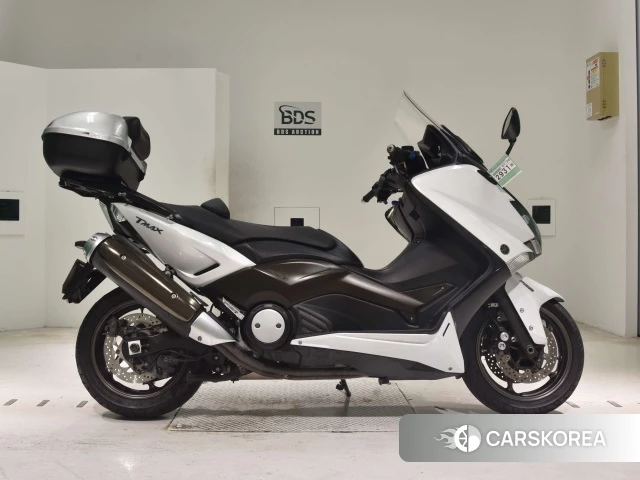 Проданный Yamaha T-MAX 530 2012 из Японии