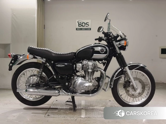 Проданный Kawasaki W800 2012 из Японии