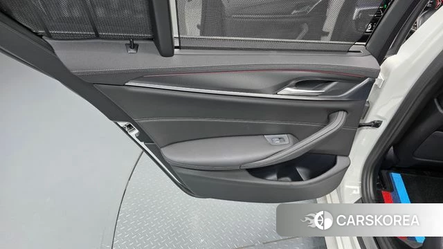 BMW 5 Series (G30) id 4735841 из Кореи 17