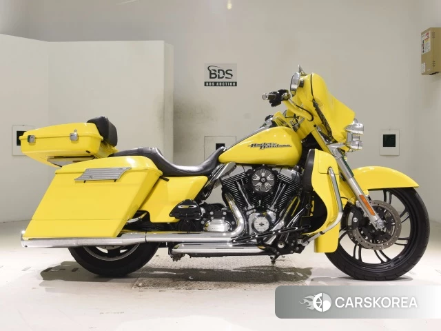 Проданный Harley-Davidson Street Glide FLHX1690 id 4022727 из Японии, фото 17