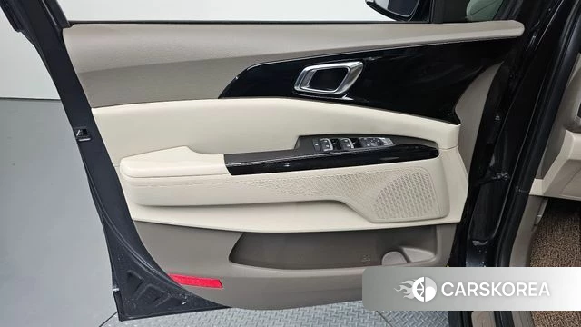 Kia Carnival 4th generation id 4687851 из Кореи 17