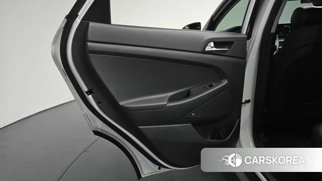 Hyundai All New Tucson id 4605298 из Кореи 17