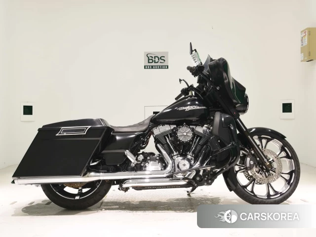 Проданный Harley-Davidson Street Glide FLHX1690 2012 из Японии