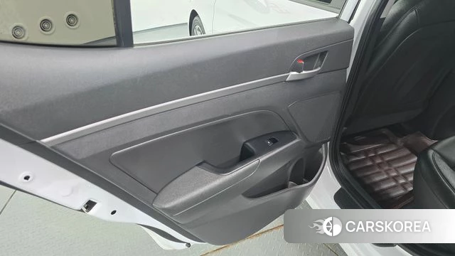 Hyundai Avante AD id 4633161 из Кореи 17