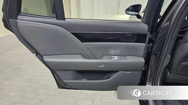 Genesis G90 (RS4) id 4443954 из Кореи 17