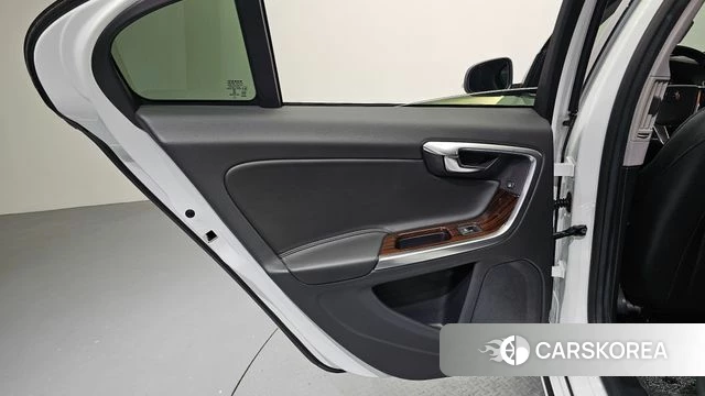 Volvo S60 id 4728257 из Кореи 17