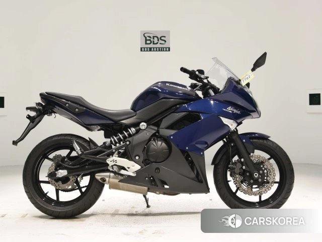 Проданный Kawasaki NINJA 400R 2012 из Японии, фото 2