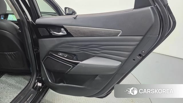 Kia K7 Premier Hybrid id 4671795 из Кореи 17