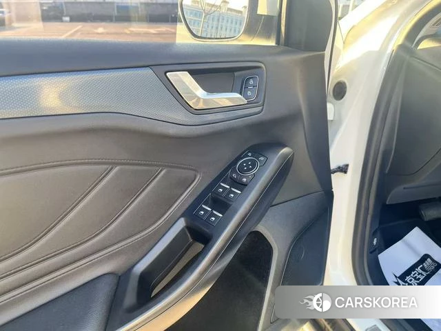 Ford Fox Active id 4208711 из Китая 17