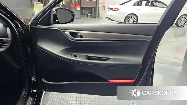 Hyundai The New Grandeur IG id 4424284 из Кореи 17