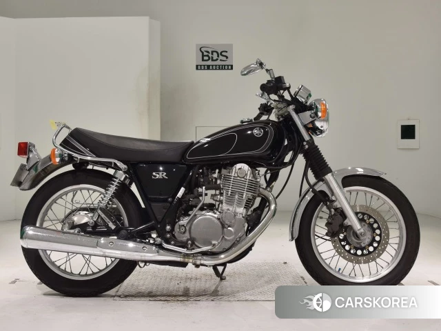Проданный Yamaha SR 400 2012 из Японии