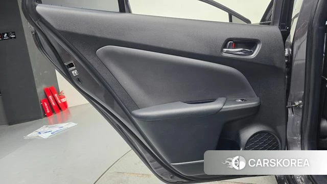 Toyota Prius 4th Generation id 4568801 из Кореи 17
