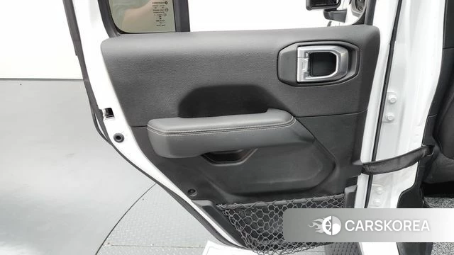 Jeep Wrangler (JL) id 4525172 из Кореи 17