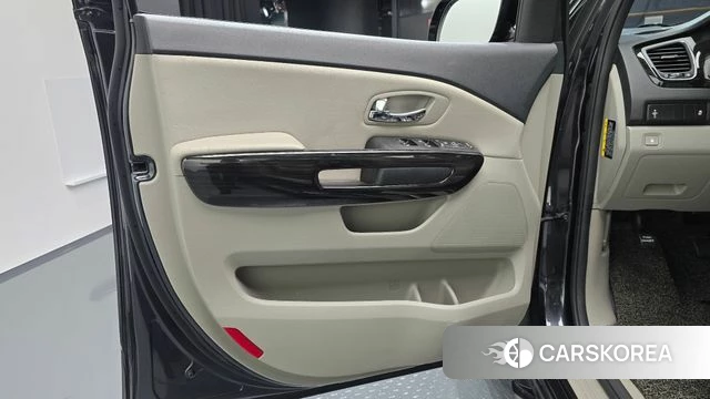 Kia The New Carnival id 4895425 из Кореи 17