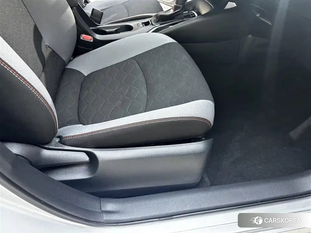 Toyota Corolla id 4548066 из Китая 17