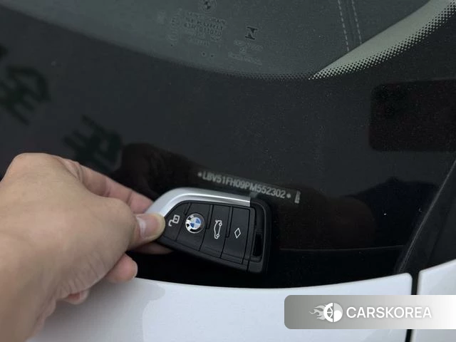 BMW 3 series id 4299590 из Китая 17
